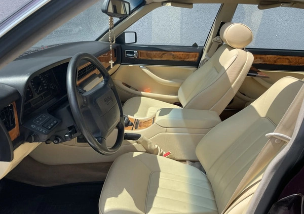 Jaguar XJ cena 48900 przebieg: 192000, rok produkcji 1993 z Jasło małe 172